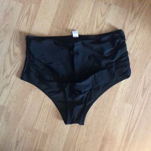 Black high waisted bottoms